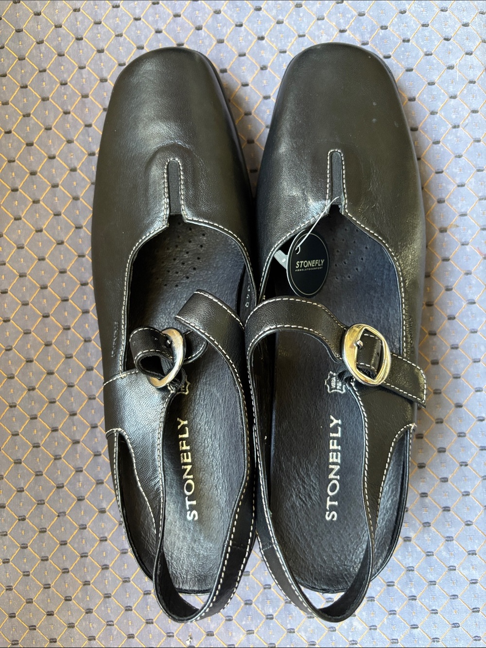 Stonefly size 9 US Leather Black Mary Jane Flats Womens Low Wedge Comfort Shoes